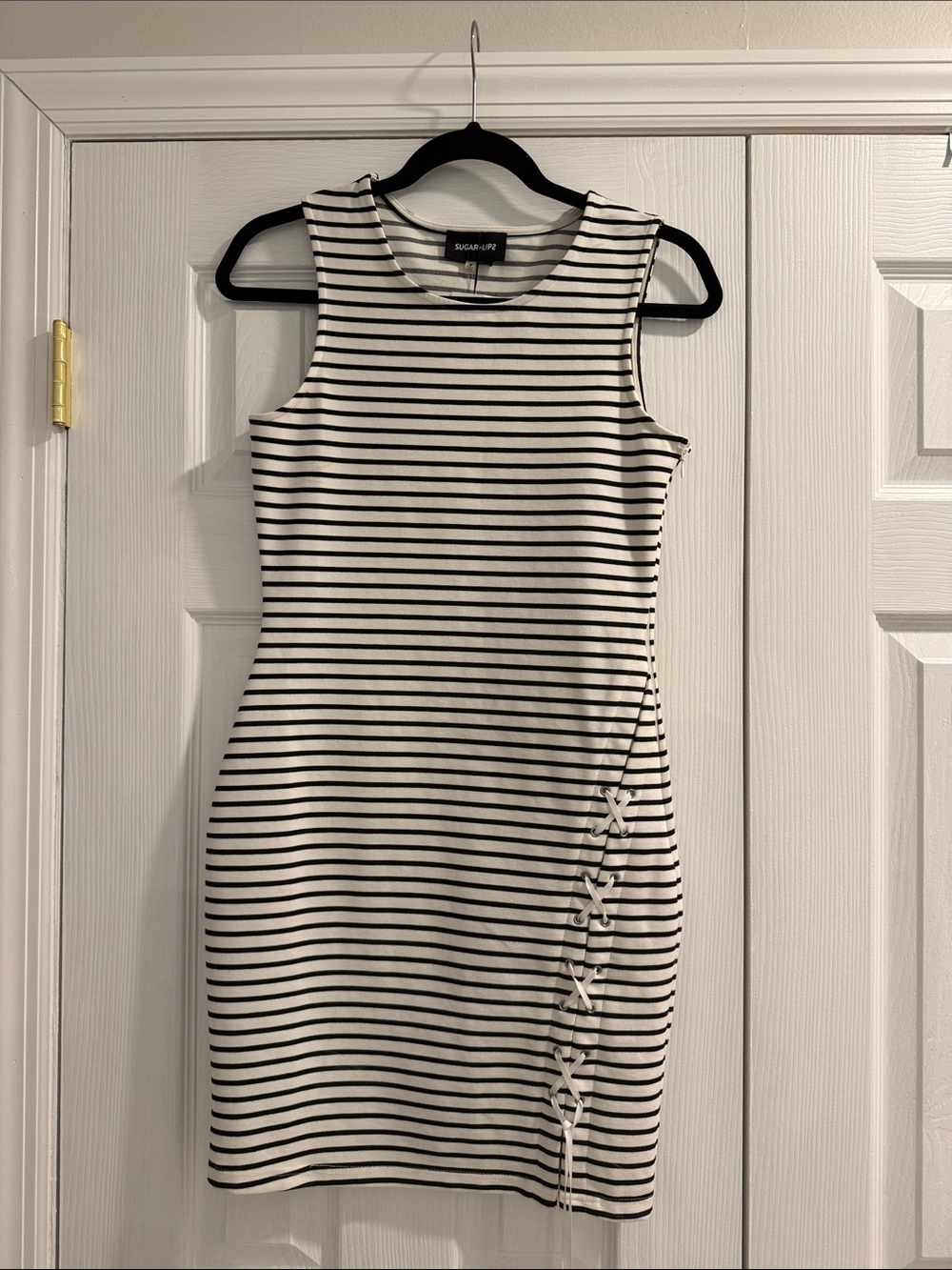 NWT Sugar+Lips Black and White Striped Fitted Lace Up Sleeves Bodycon Dress